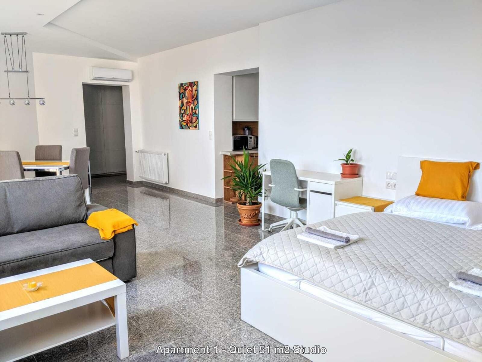Clearvuehome Apartments Bratislava Slavin Zewnętrze zdjęcie