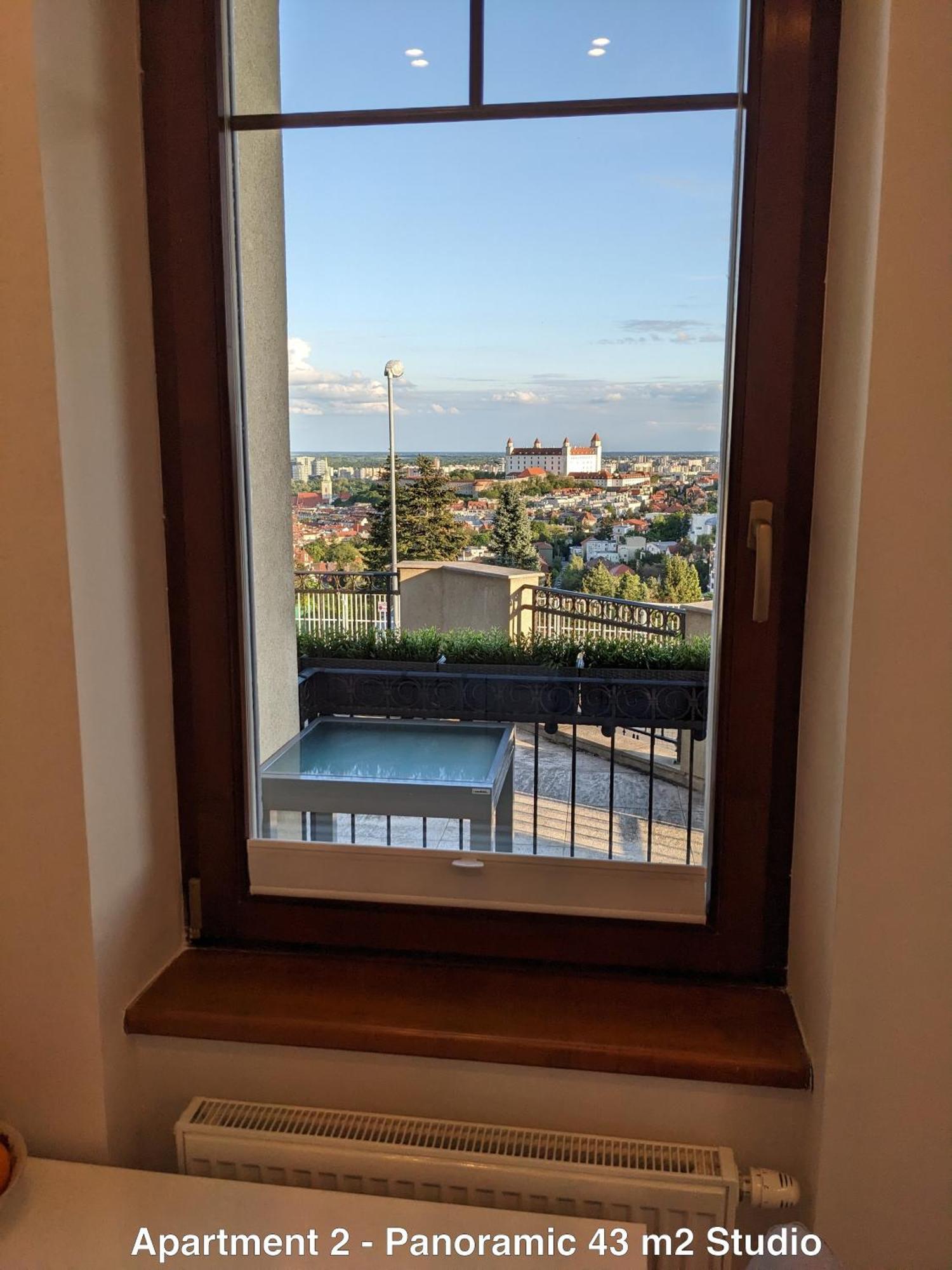 Clearvuehome Apartments Bratislava Slavin Zewnętrze zdjęcie